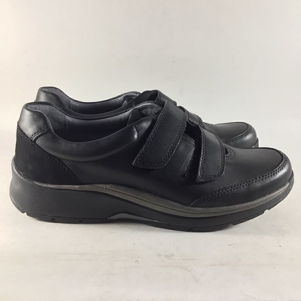 Aravon Pyper womens leather walking shoes two strap sneakers black size 8 B